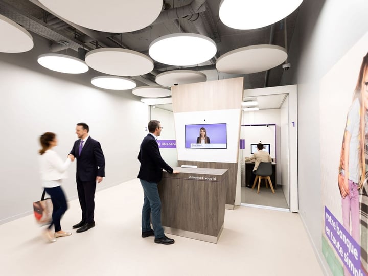 Filiale hybride avec Unblu Branch à Nyon Title: Filiale hybride Unblu Branch de Valiant Nyon