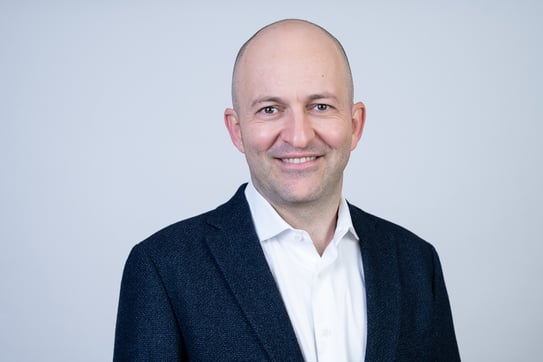 Portraitfoto Neven Katuric, Leiter E-Government bei der Schweizerischen Post